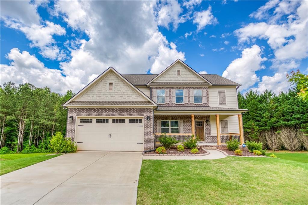 2152 Hope Ln., Monroe, GA 30656