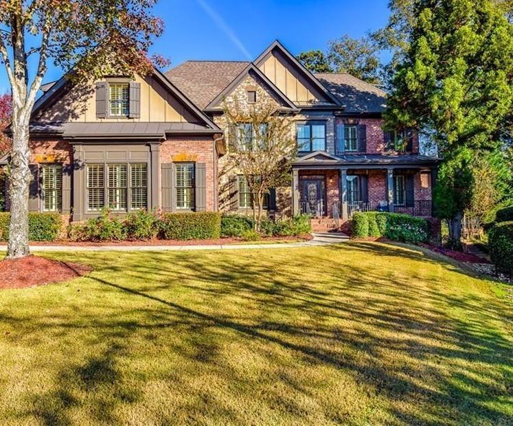 2996 Walking Horse Tr., Buford, GA 30519