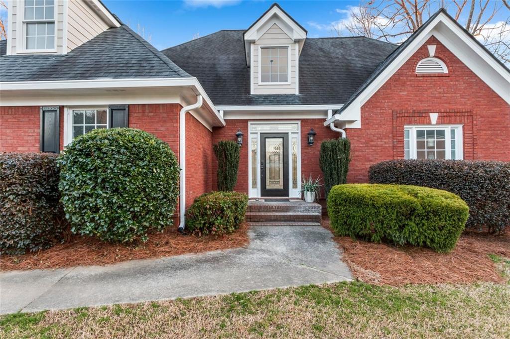 816 Ivy Ridge Dr., Loganville, GA 30052