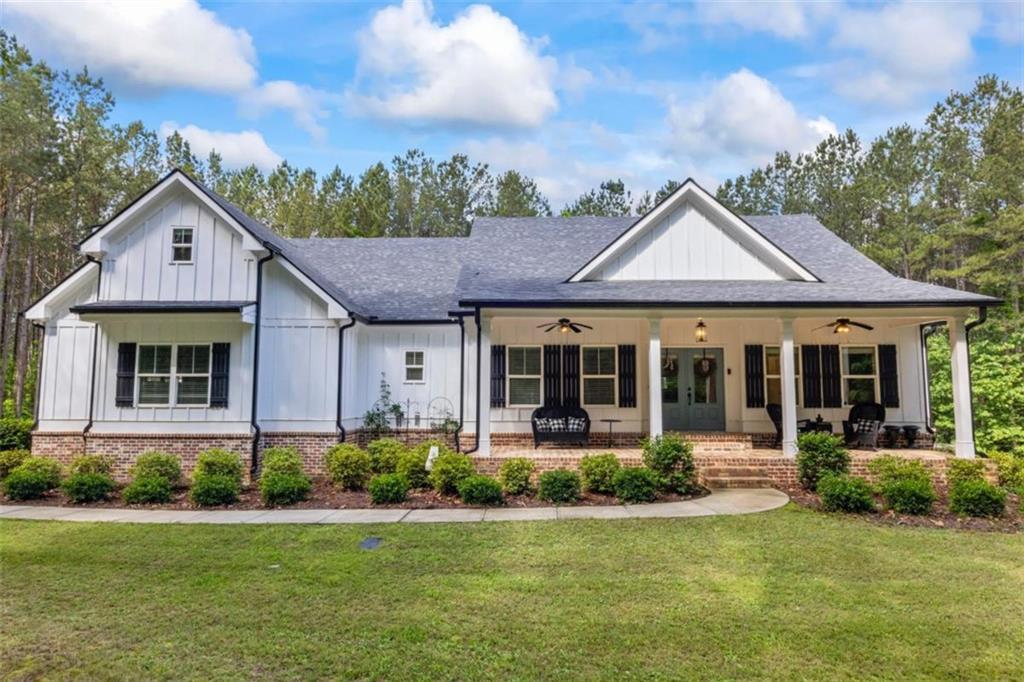 726 Swilling Rd., Eastanollee, GA 30538