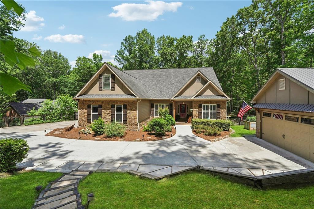 2945 Ashbyrn Ct., Buford, GA 30519