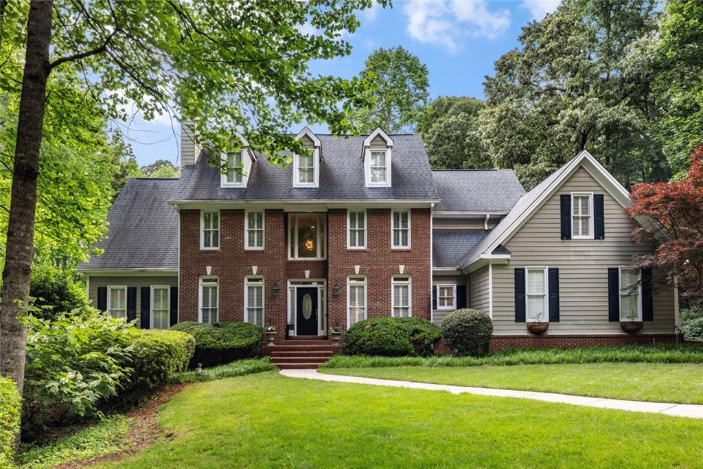 530 Twinflower Ct., Roswell, GA 30075