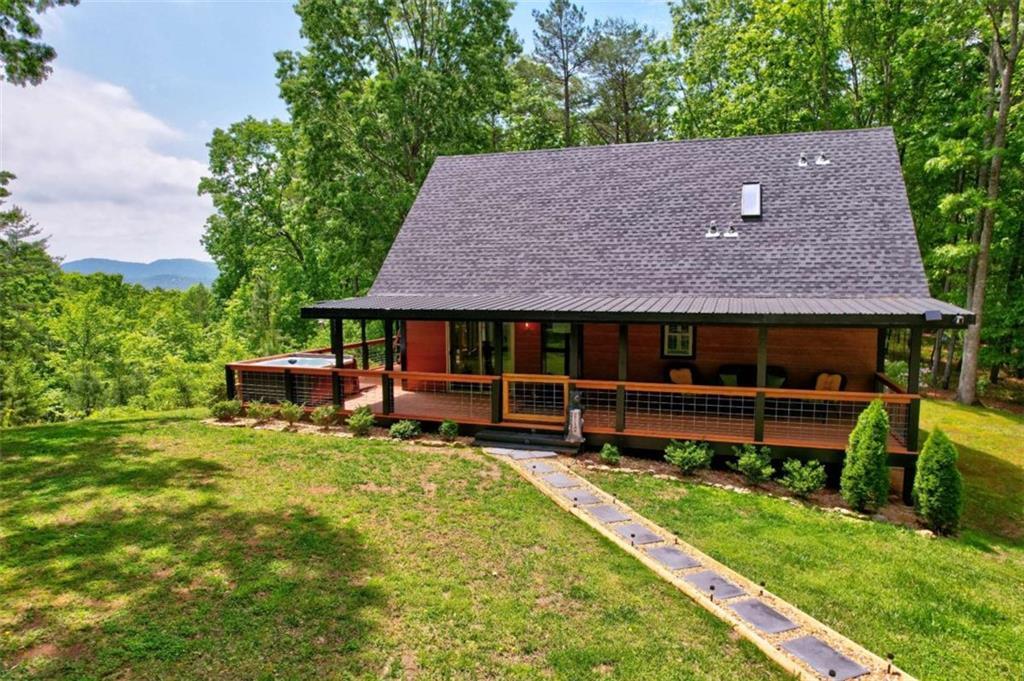 94 Rhinas Tr., Mineral Bluff, GA 30559