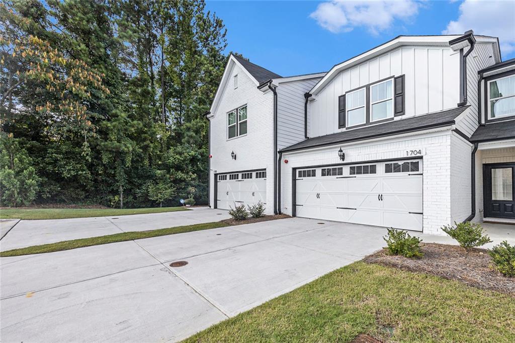 1704 Hyssop Blvd., Smyrna, GA 30126