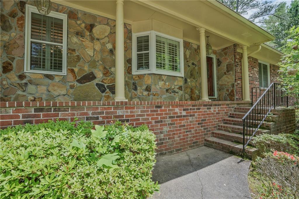 648 Cativo Dr., Atlanta, GA 30311