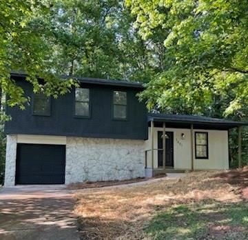 5401 Martins Crossing Rd., Stone Mountain, GA 30088