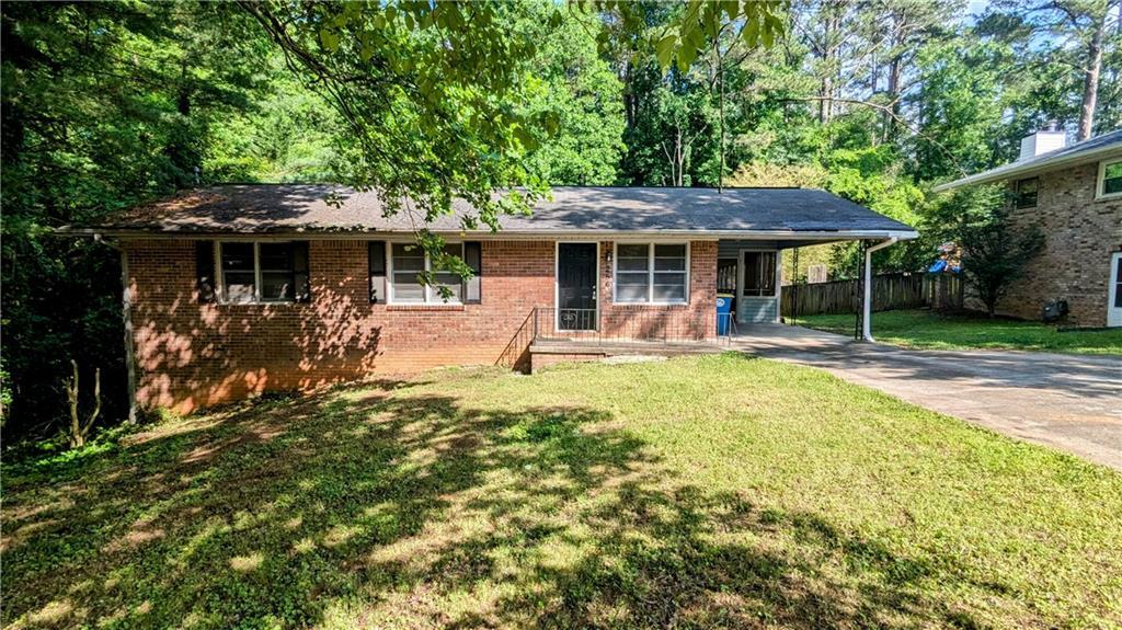 2569 Dobbs Dr., Kennesaw, GA 30152