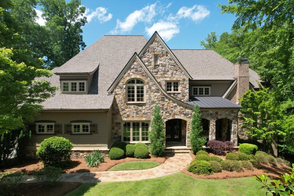 1023 Little Darby Ln., Suwanee, GA 30024