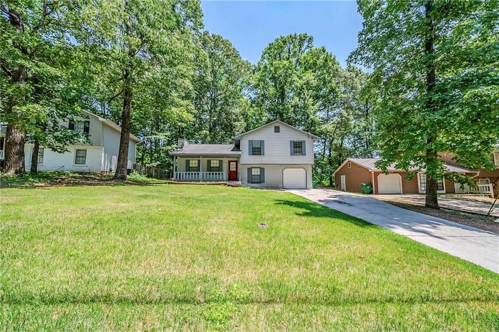 1934 Patton Pl., Lithonia, GA 30058