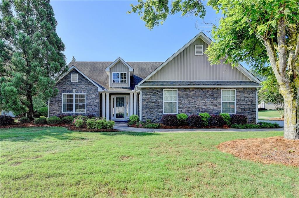 59 Briarcrest Dr., Jefferson, GA 30549