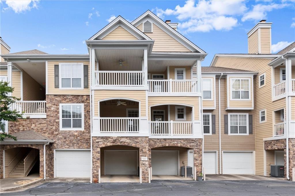 426 Pembrooke Cir., Alpharetta, GA 30004