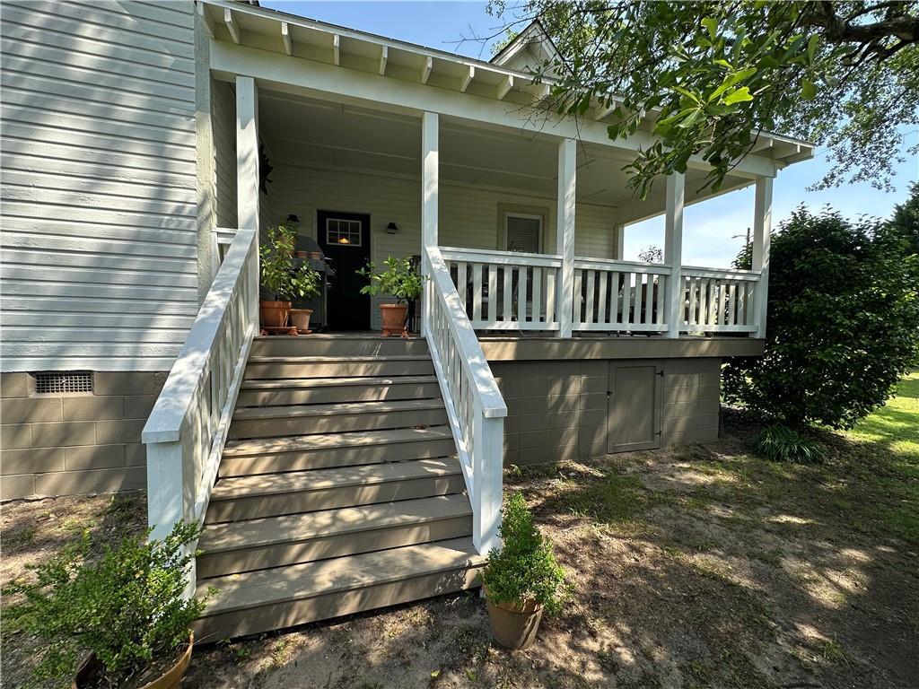 2 N Broad St., Porterdale, GA 30070