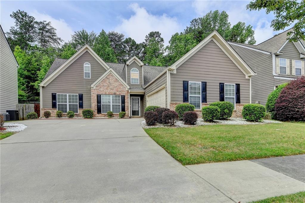2842 Sedgeview Ln., Buford, GA 30519