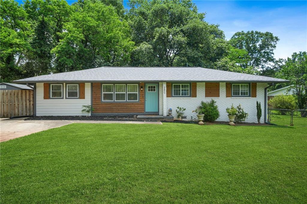 3839 Brookcrest Cir., Decatur, GA 30032