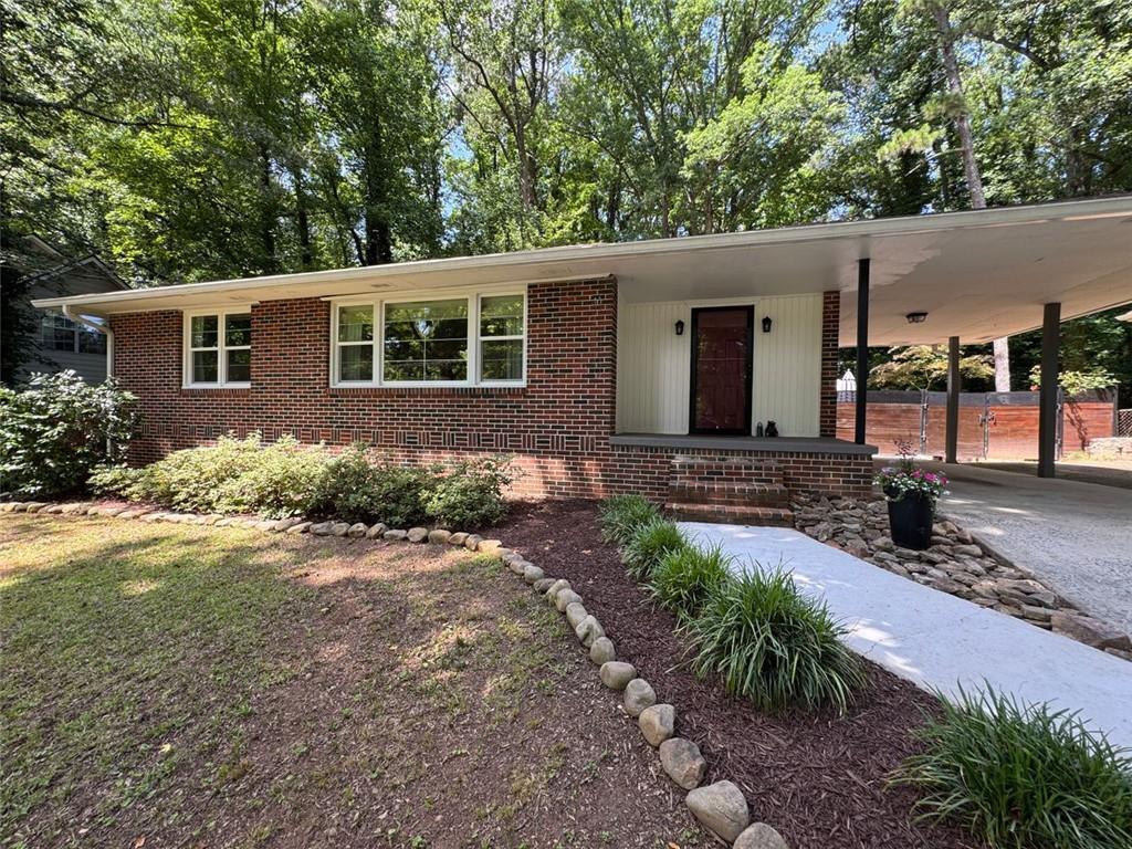 224 Sourwood Dr., Marietta, GA 30062