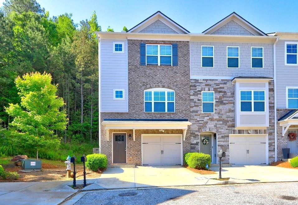 1005 Belfry Ter., Fairburn, GA 30213