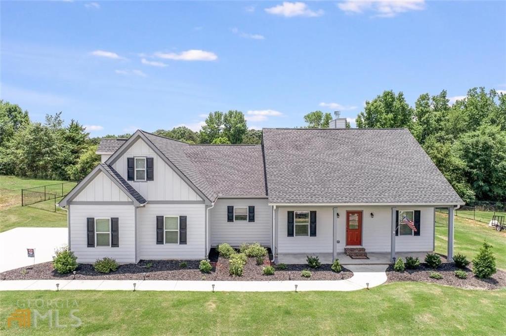 163 Stillmeadow Dr., Commerce, GA 30529