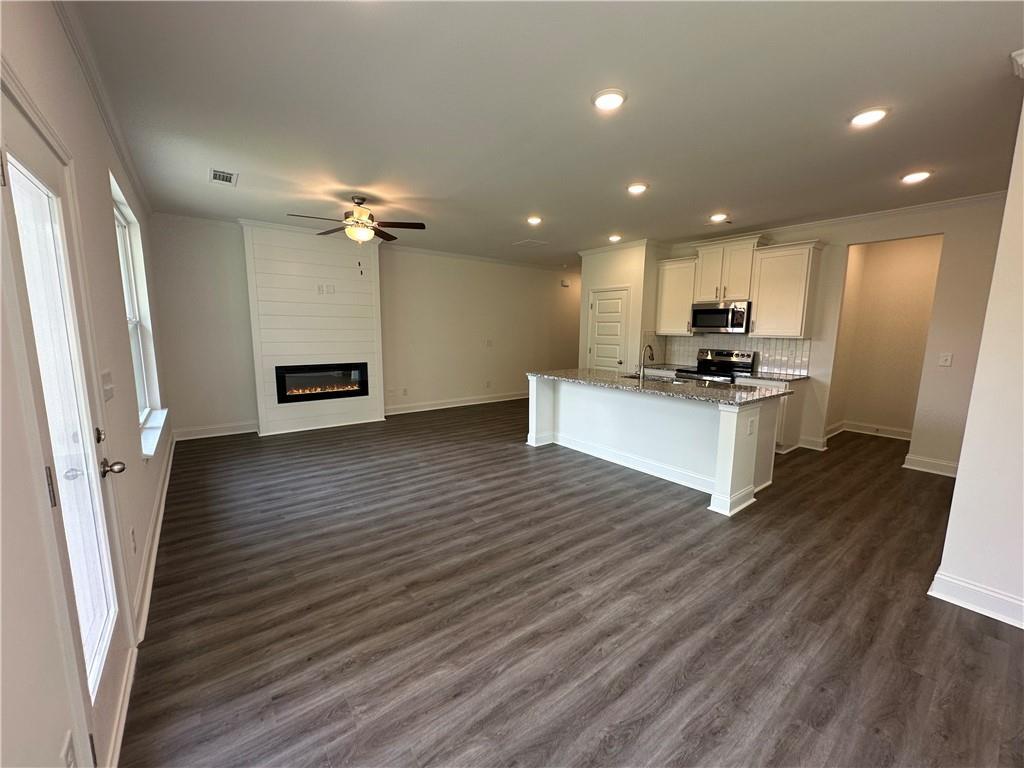 5643 Chickory Dr. #120, Flowery Branch, GA 30542