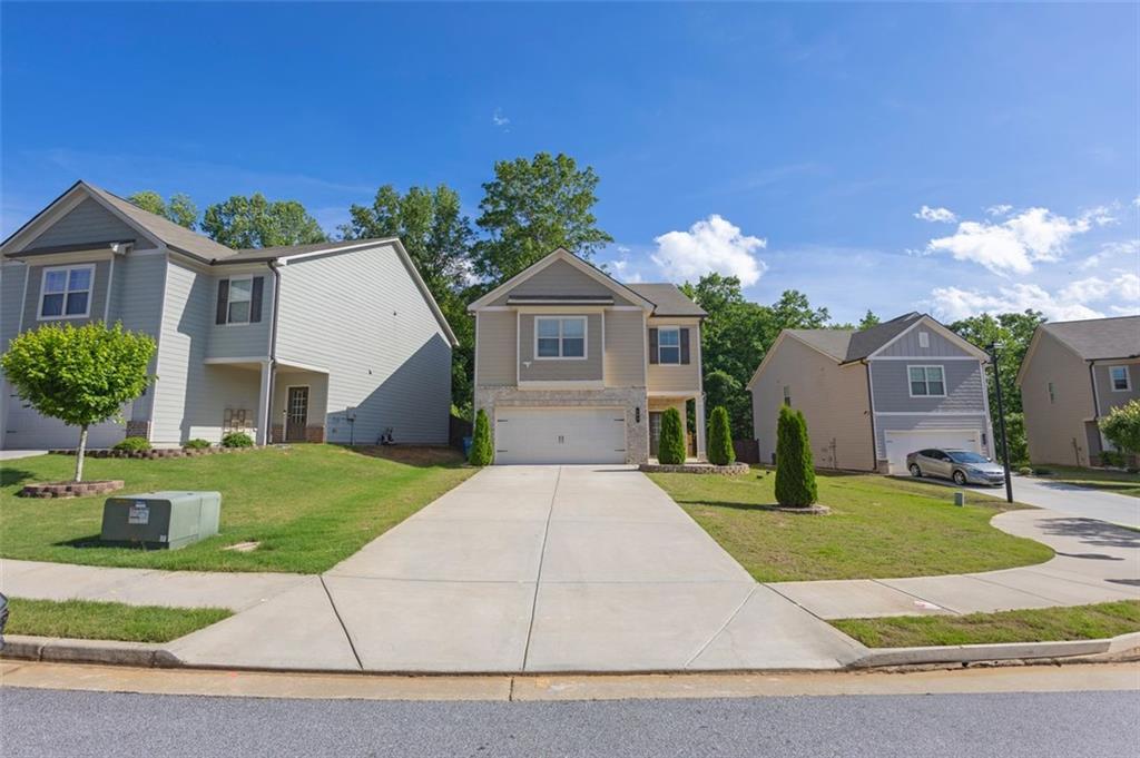 104 Auburn Crossing Way, Auburn, GA 30011