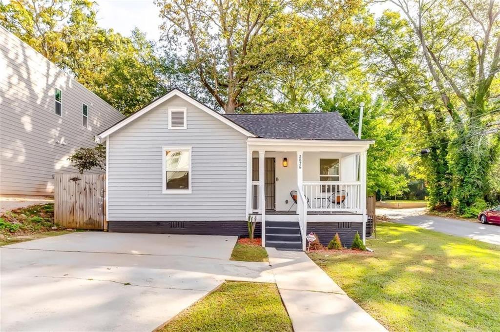 2876 Randall St., East Point, GA 30344