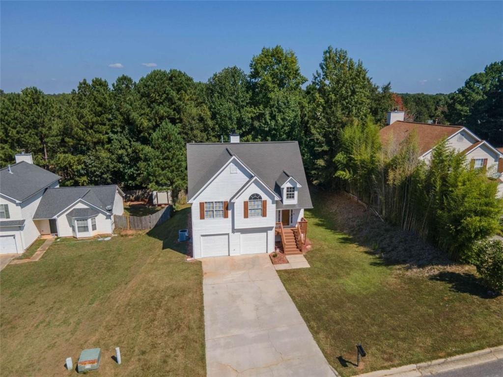 10074 Tara Glynn Dr., Hampton, GA 30228