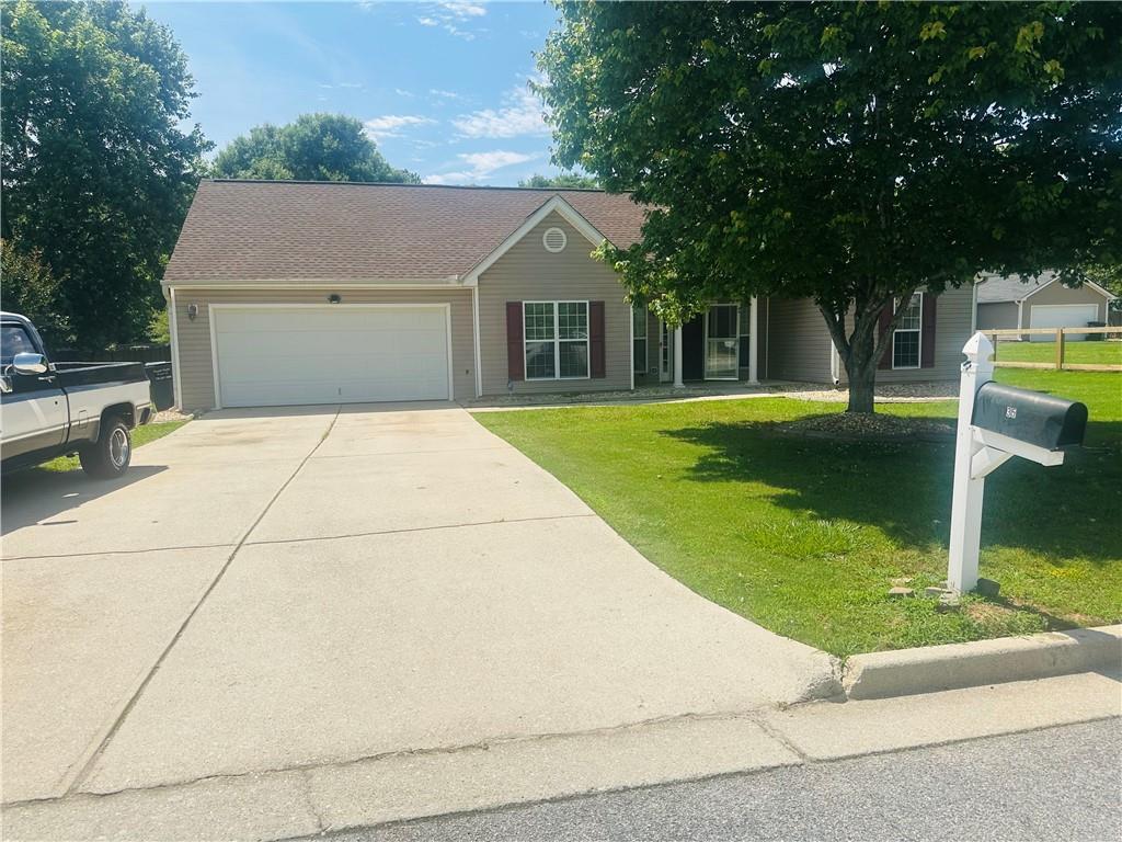 35 Creek Bend Tr., Oxford, GA 30054