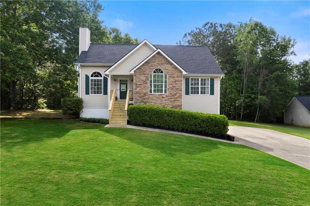 71 Headland Ct., Rockmart, GA 30153
