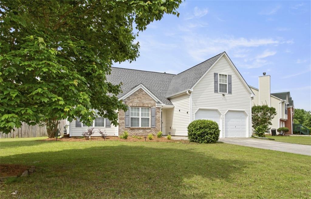 3971 Canebrake Ln., Douglasville, GA 30134