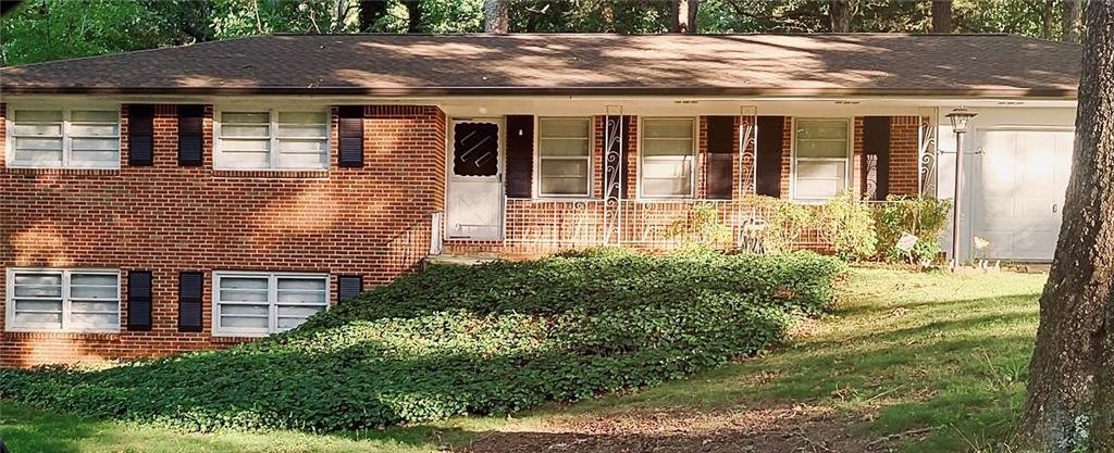 5582 Brady Dr., Stone Mountain, GA 30087