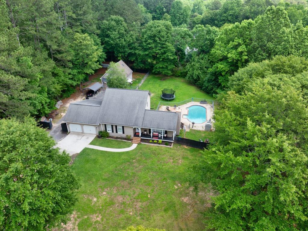 955 Chandler Haulk Rd., Loganville, GA 30052