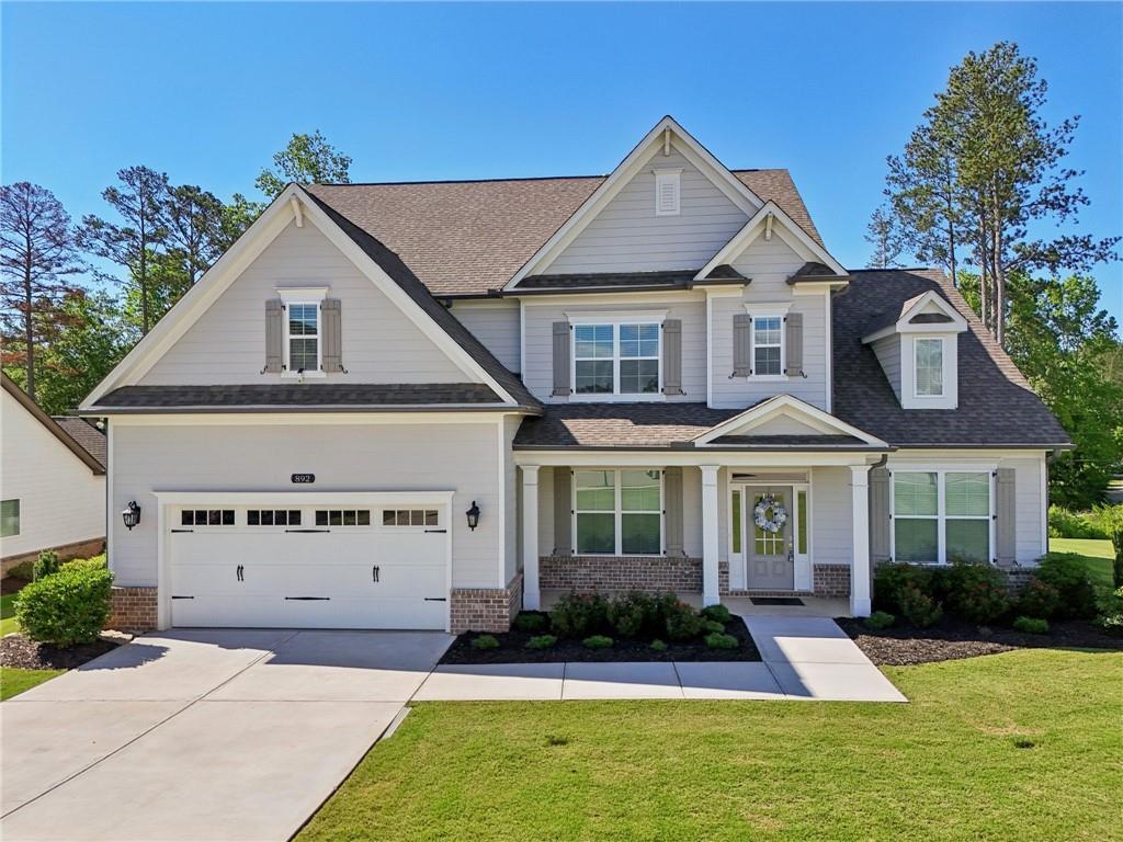892 Champagne Ln., Hoschton, GA 30548