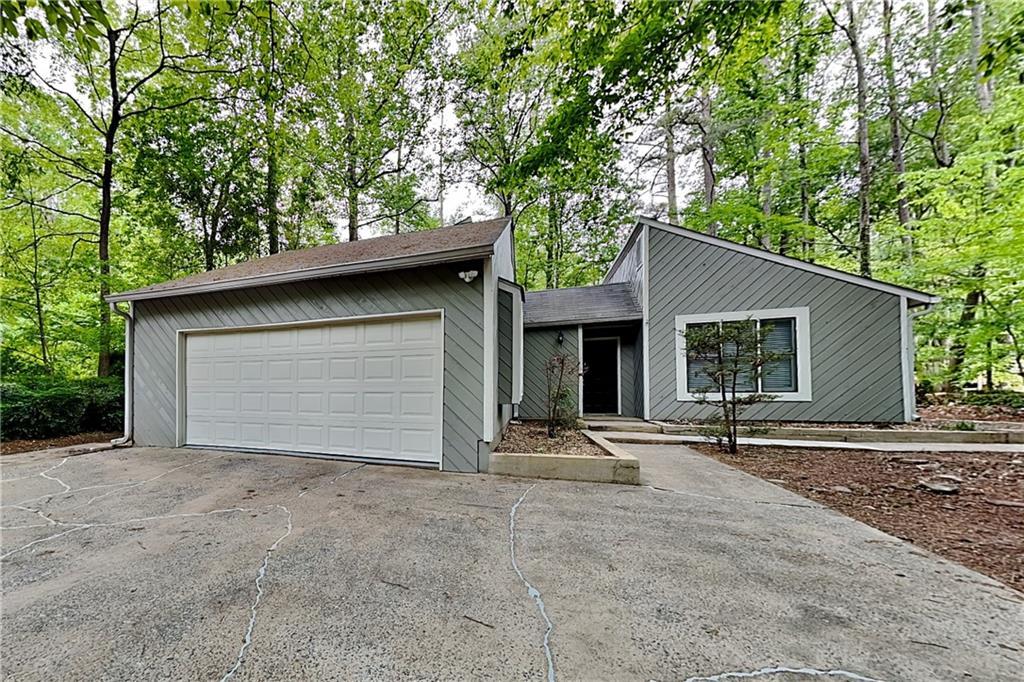 2041 Kramer Way, Marietta, GA 30062
