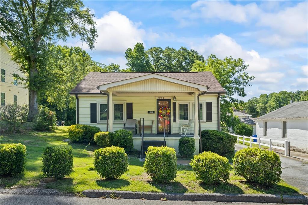 954 Bryant St., Conyers, GA 30012