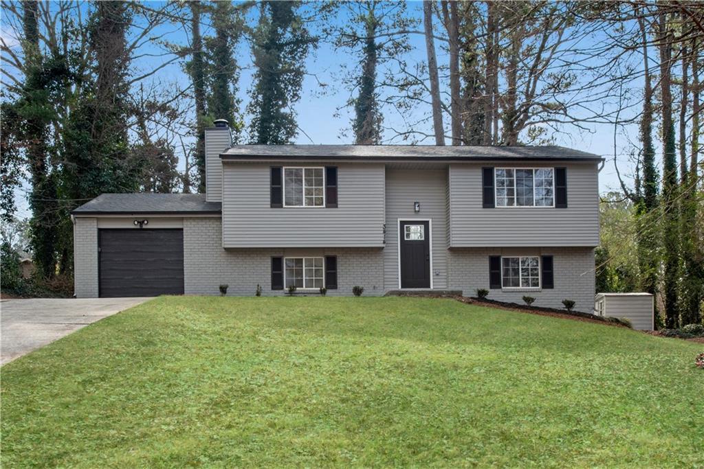 3414 Dearwood Dr., Lilburn, GA 30047