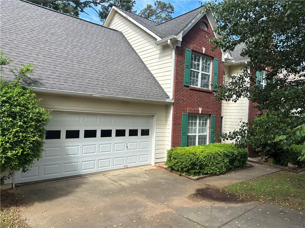 1570 Twin Bridge Ln., Lawrenceville, GA 30043