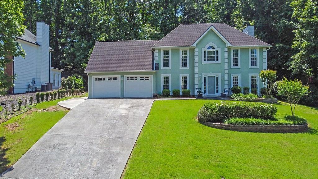 985 Laurel Springs Ln., Marietta, GA 30064