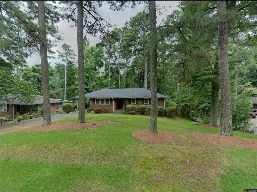 1376 Woodbine St., Marietta, GA 30062