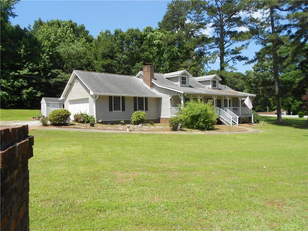 6 Fairfield Dr., Ellenwood, GA 30294