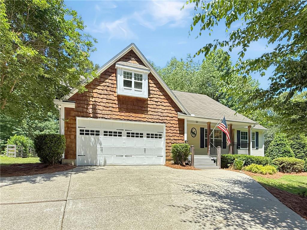 69 Blakes Ln., Talking Rock, GA 30175