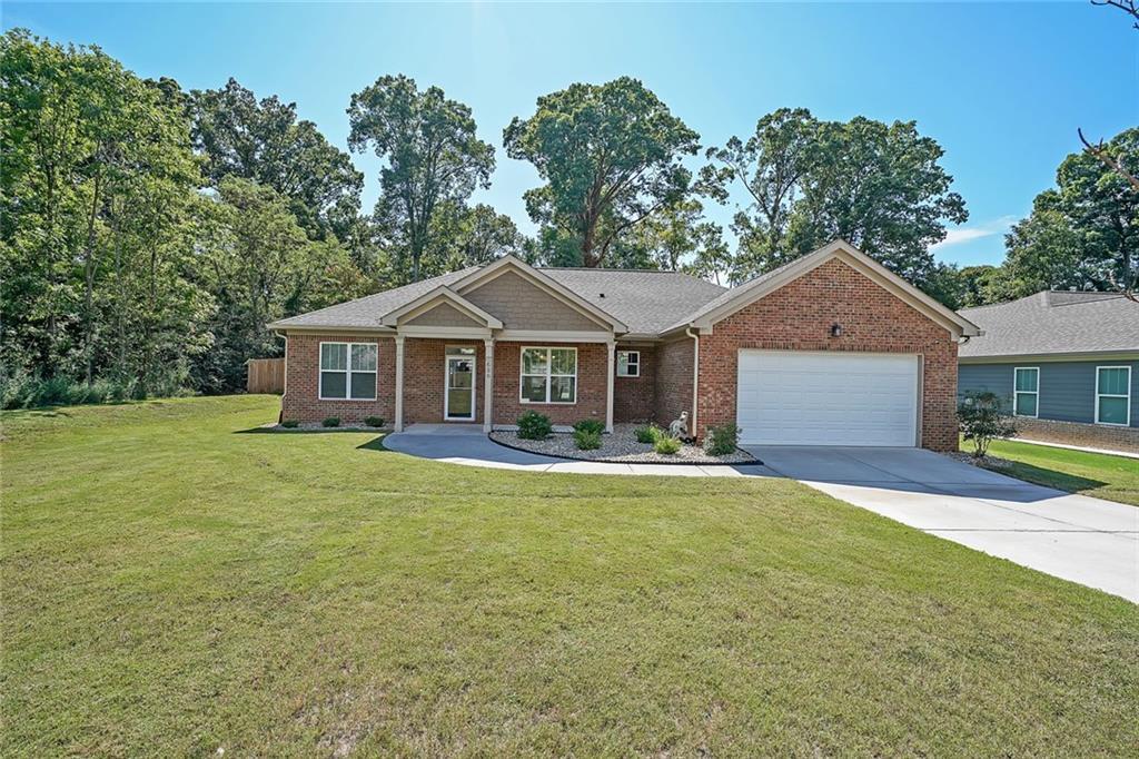 686 Stark St., Lawrenceville, GA 30046