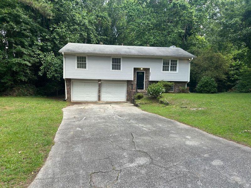 6956 Kimberland Gardens Ln., Lithonia, GA 30058