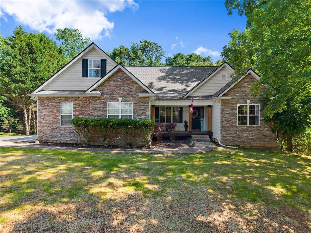 5995 Wellington Ave., Gainesville, GA 30506