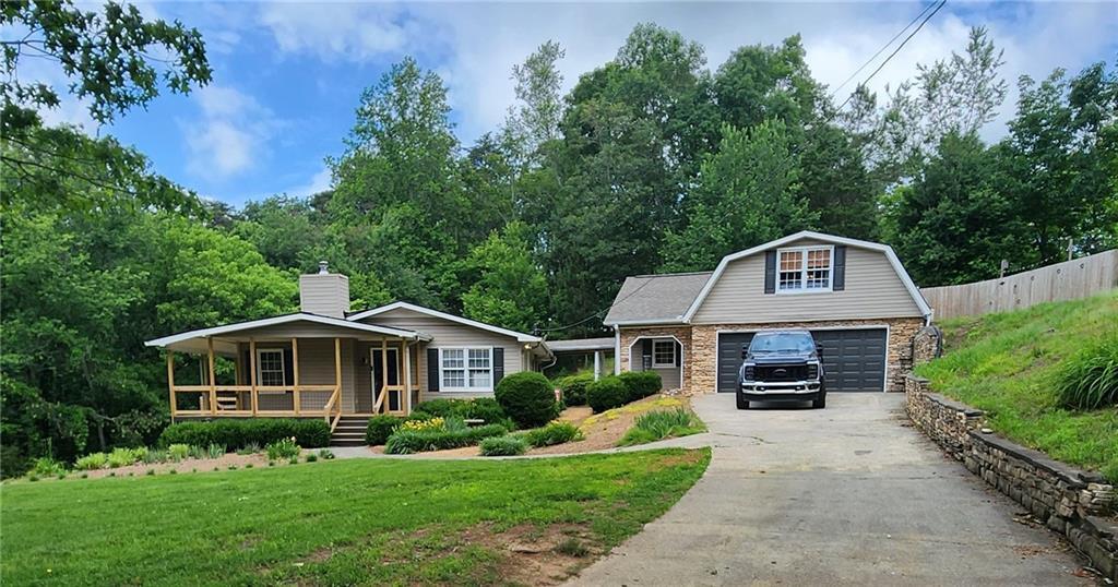 345 Davis Rd., Fairmount, GA 30139