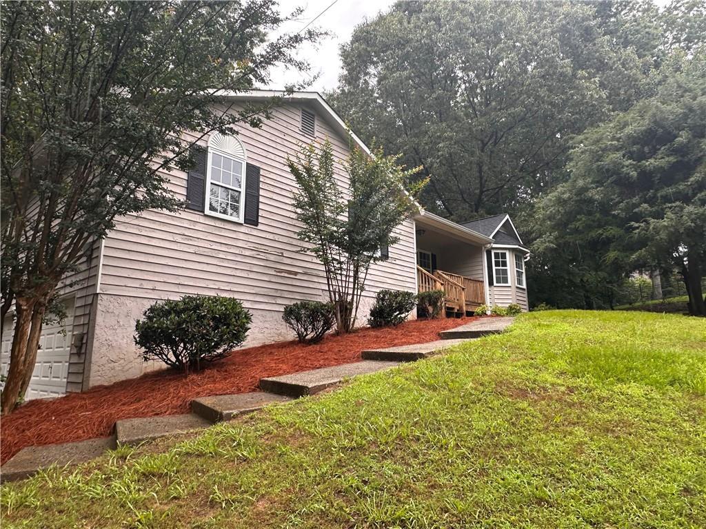 80 Brooks Ln., Dallas, GA 30157