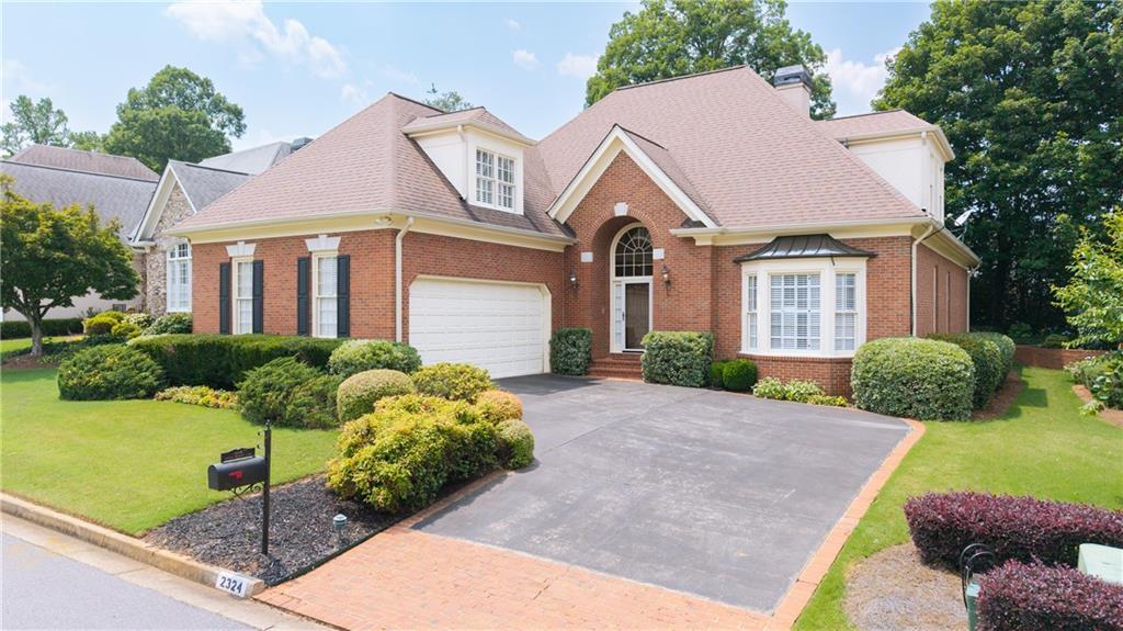 2324 Littlebrooke Ln., Dunwoody, GA 30338