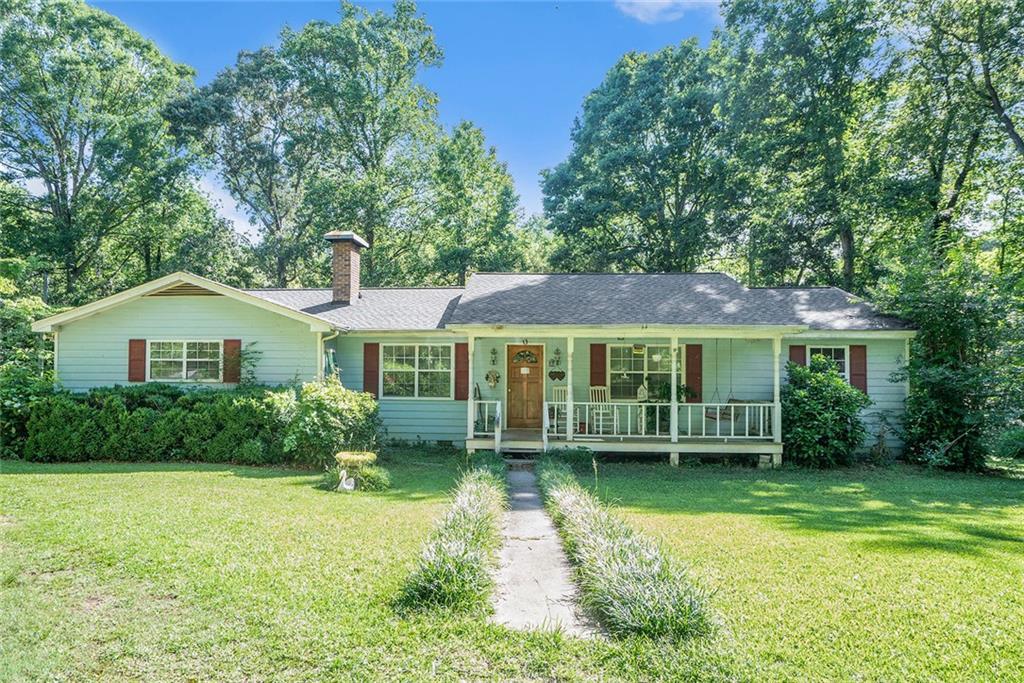1387 Lanier Rd., Pendergrass, GA 30567