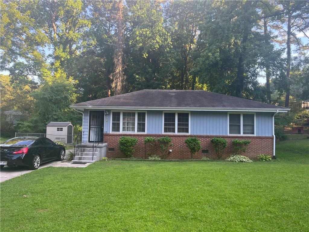 2530 Old Colony Rd., East Point, GA 30344
