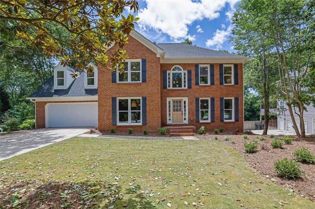 4999 Willow Creek Dr., Woodstock, GA 30188