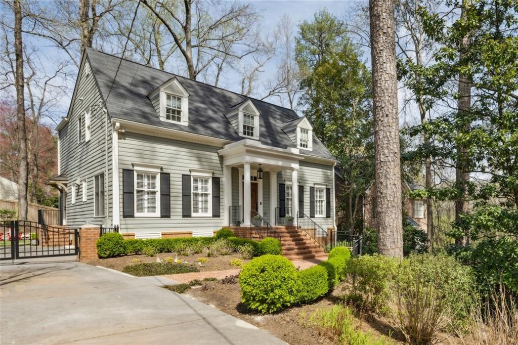 735 Longwood Dr., Atlanta, GA 30305