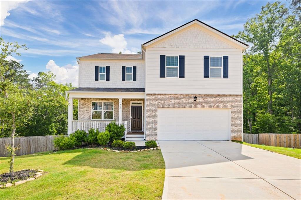 312 Deer Run Dr., Dallas, GA 30132